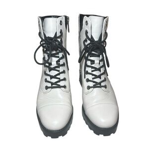 Michael Kors Woman’s White Leather Combat Boots with Black Rubber Soles Size 6.5